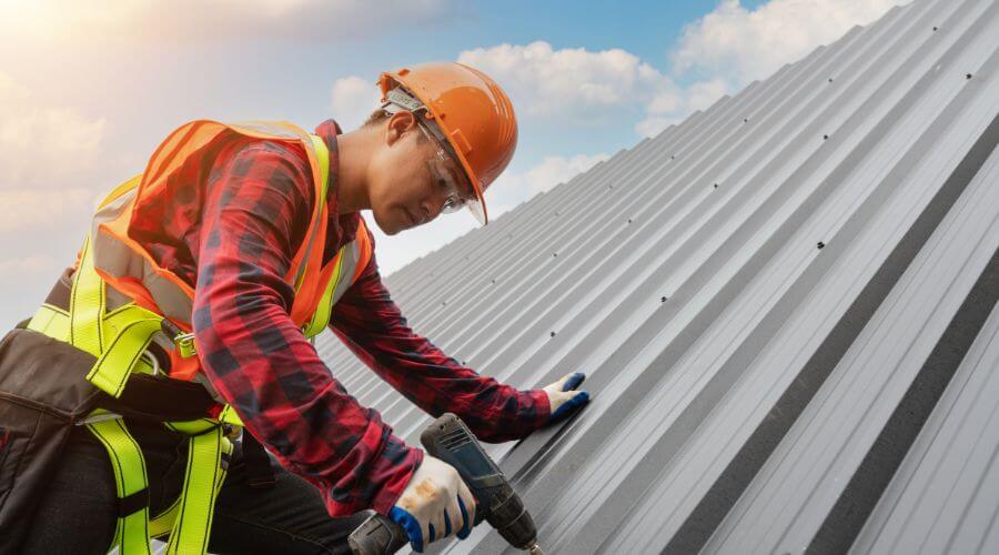 Expert new roof installation services in Tipton, IA